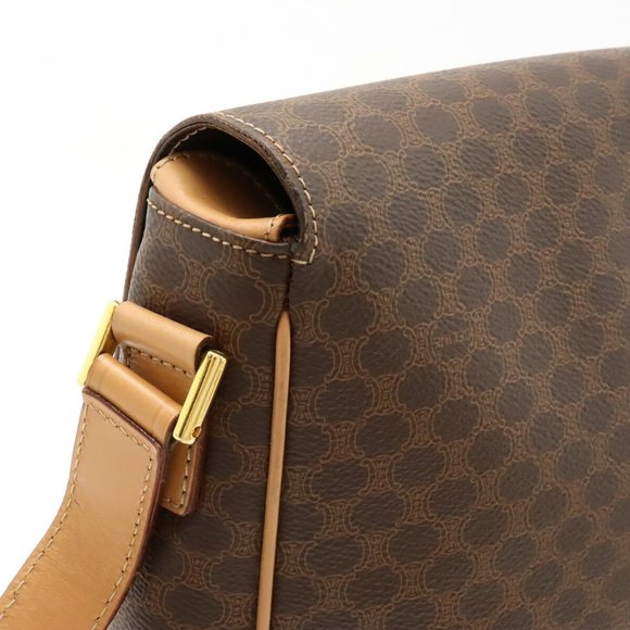 CELINE Brown Leather Shoulder Bag - Picture 8 of 9